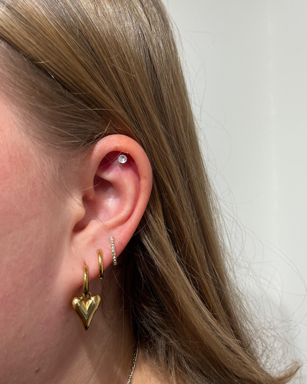 Klassisches Kristall-Piercing – Flora