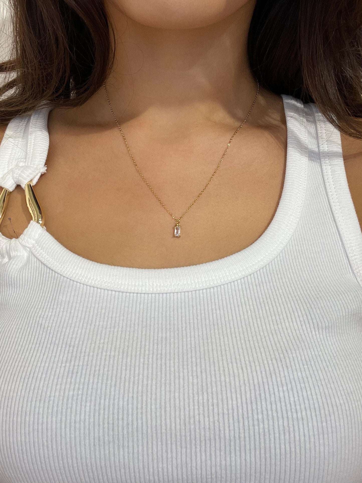 Elegant Crystal Necklace - Madeleine