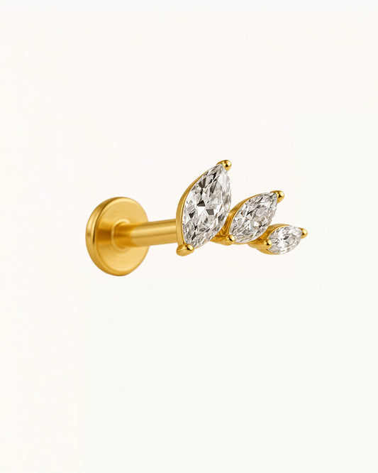Piercing en titane avec trois pierres marquise - Brielle