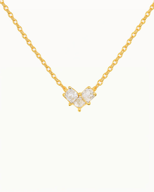 Goldene Halskette mit Kristallherz - Nori