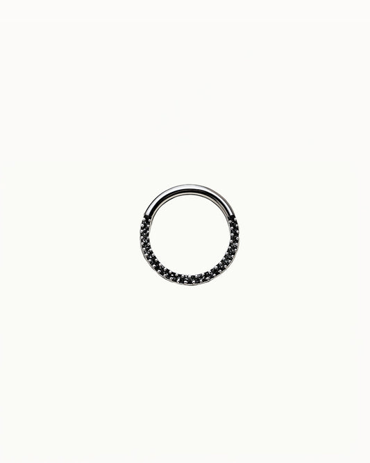 Anne Piercing en Anneau Minimaliste en Titane