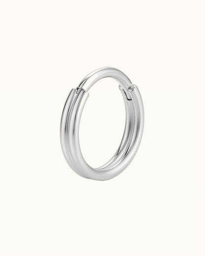 Minimalistisches Doppelring-Piercing aus Titan - Tamara